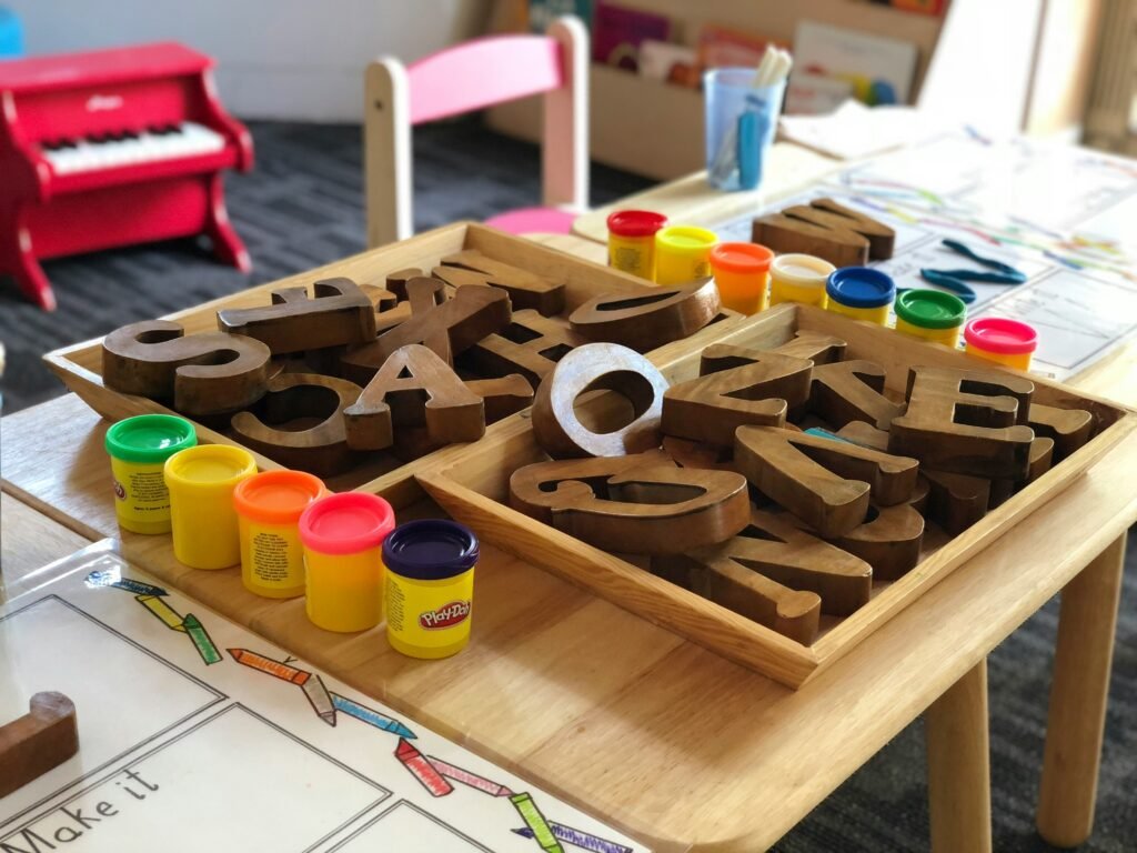 Kids desk with storage